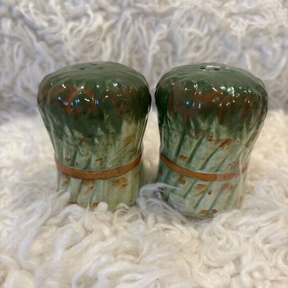 3 Vntg PC FERNANDA Wood 8” Pepper Grinder, Ceramic Asparagus Salt Pepper Shakers - Picture 7 of 10